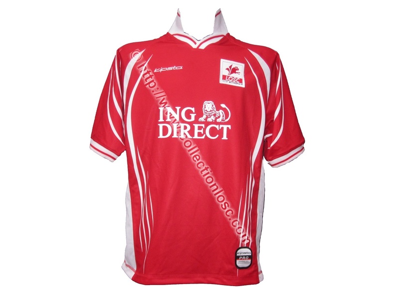 Maillot du LOSC porté par Dagui BAKARI en Ligue des Champions lors de la Saison 2001-2002 bakari-ldc-0102-face.jpg