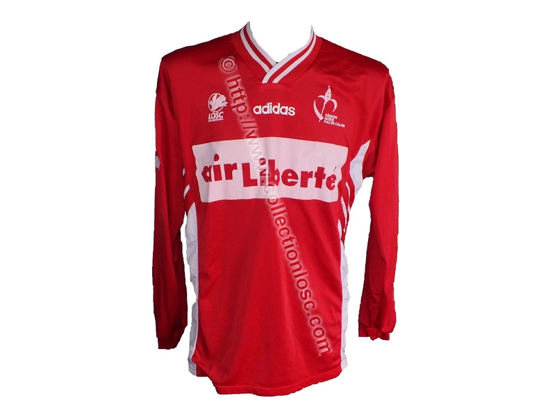 Maillot du LOSC porté par Djezon BOUTOILLE en Championnat de Division 1 lors de la Saison 1995-1996 boutoille-away-9596-face.jpg