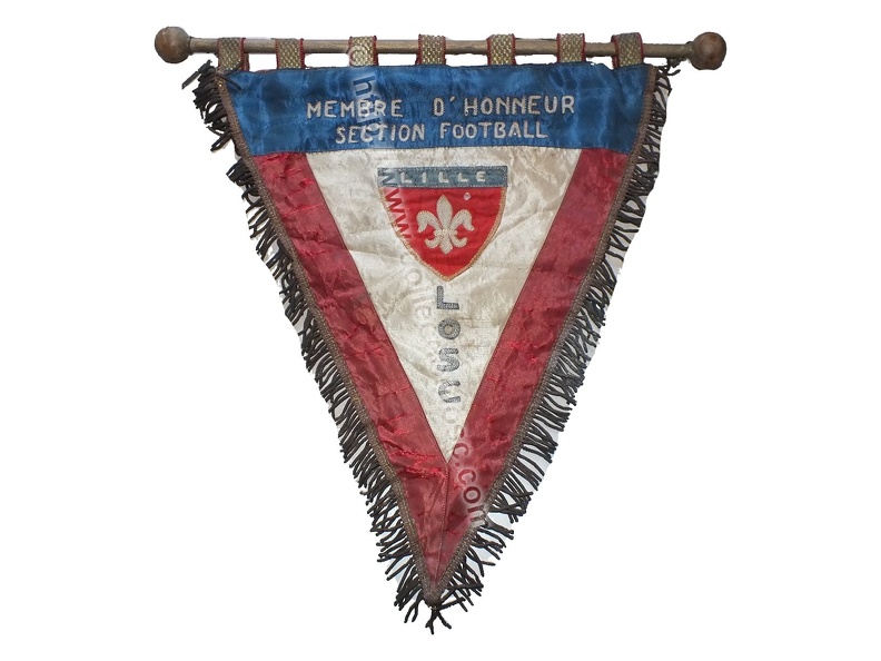 fanion-membre-honneur-losc.jpg
