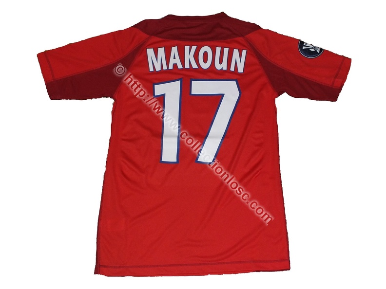 Maillot du LOSC porté par Jean II MAKOUN en Coupe UEFA lors de la Saison 2004-2005 makoun_uefa_shelbourne_0405_dos.jpg